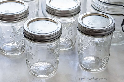 Sterilize Jars from the Oven