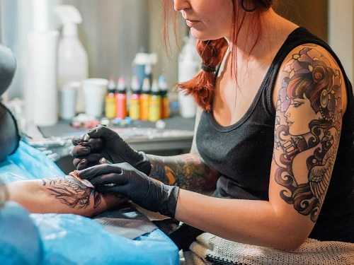  Tattoo Artists